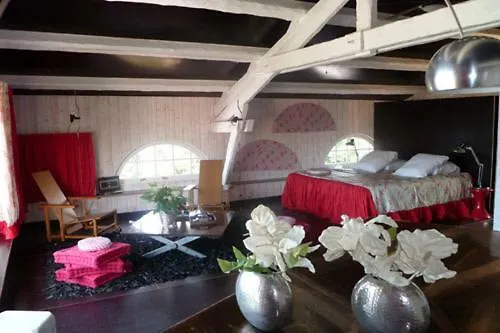 Astar ***** - D'hote, 3* Le Trayas