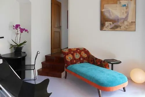 Astar ***** - D'hote, 3*