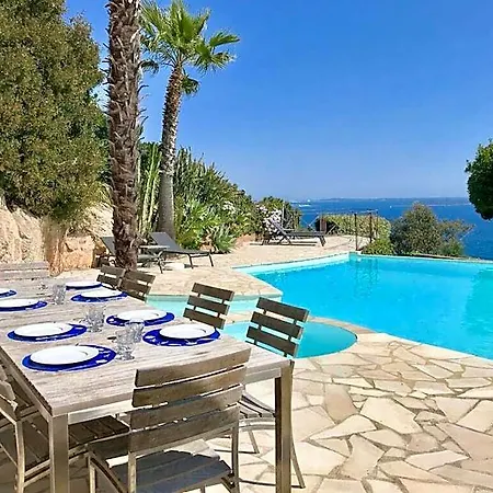 Astar ***** - D'hote, 3*