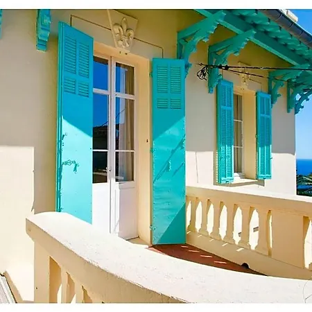 Bed & Breakfast Astar ***** - D'hote, Le Trayas