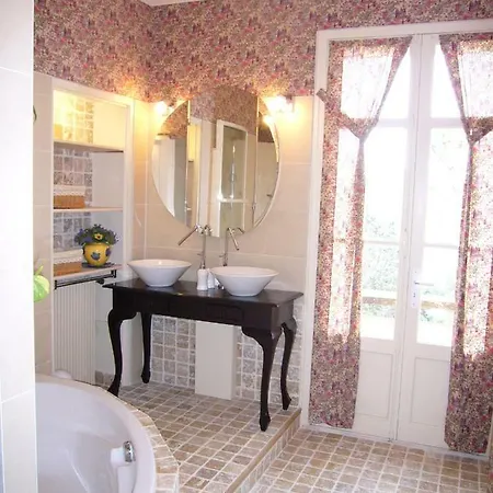 Astar ***** - Chambres D'hote, לינה וארוחת בוקר Le Trayas